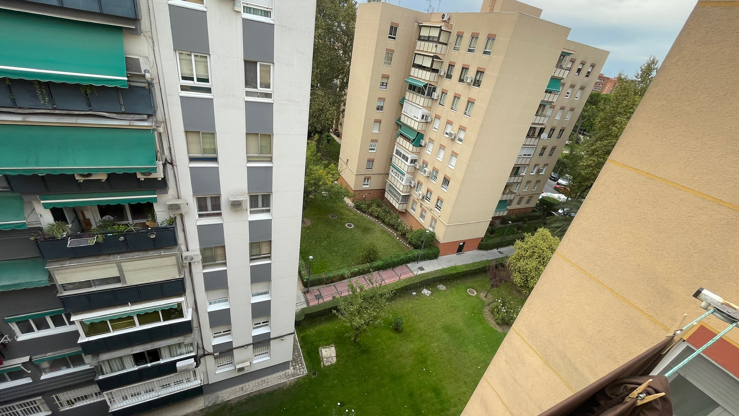 Terraza cerrada del piso temporal en Madrid Sur